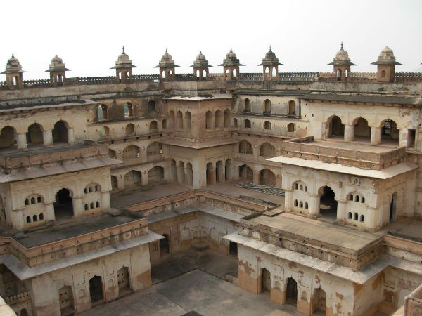 chanderi-fort-in-madhya-pradesh