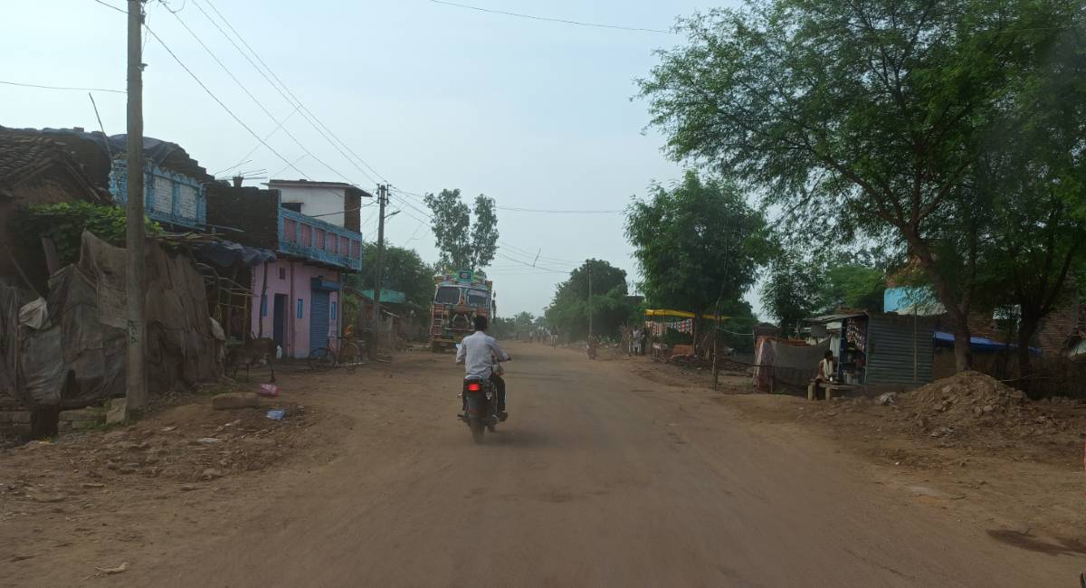 tikriya-village-in-pawai-panna